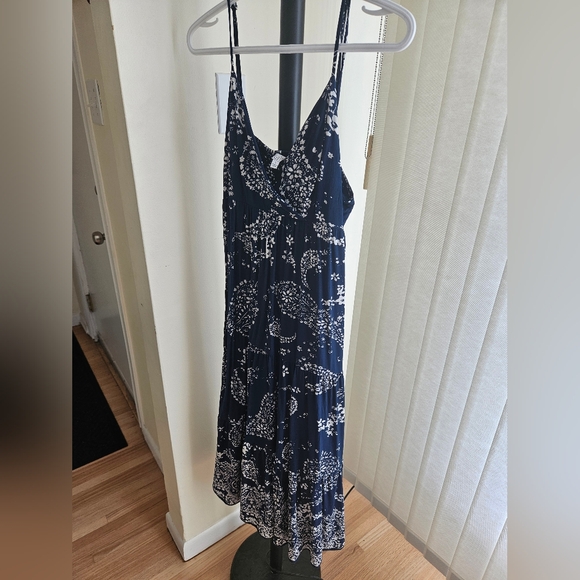 Navy blue maxi dress, worn twice - Picture 7 of 7